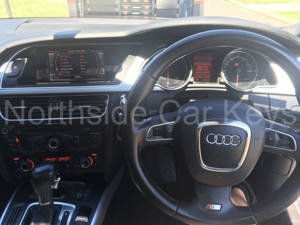 2009 AUDI A5 COUPE dashboard with replacement key in slot