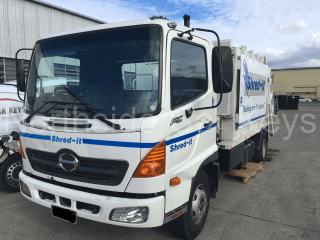 HINO FC4J COMPACTOR 2007