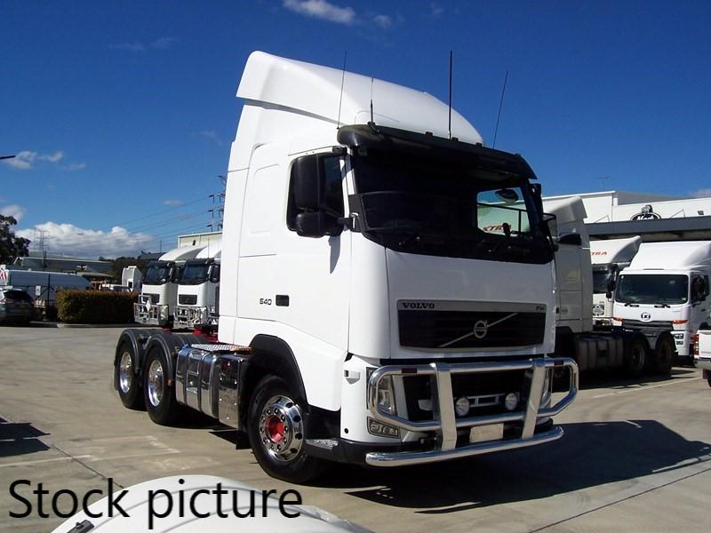 VOLVO FH 540 PRIME MOVER 2011 front view