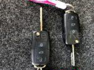 2004 VOLKSWAGEN BEETLE COUPE 2 new remote keys