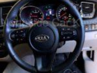 2019 KIA CARNIVAL WAGON dash