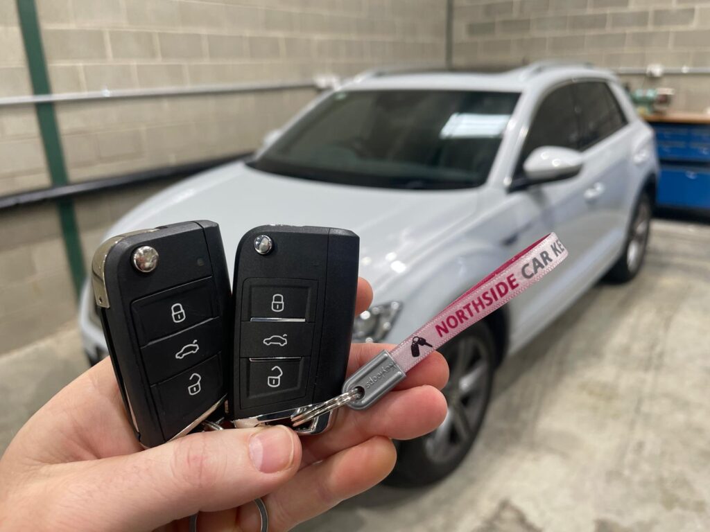 Volkswagen T-Roc with original key and new smart key supplied by Northside Car Keys