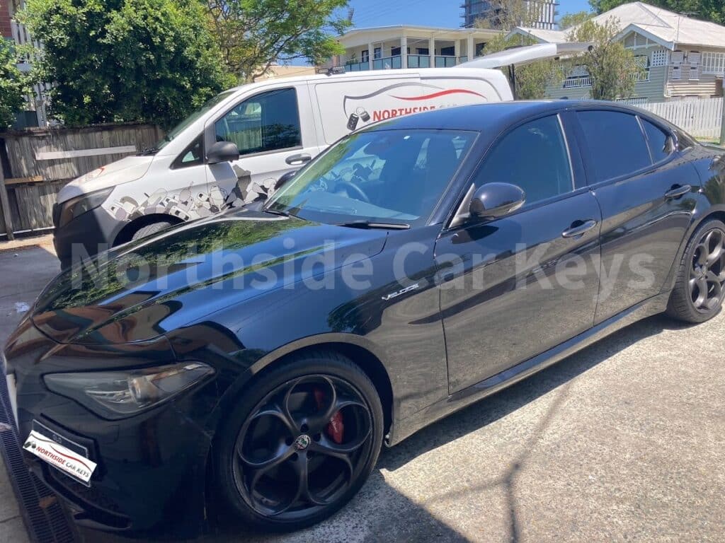 2017 ALFA ROMEO GIULIA SEDAN replacement smart key made for this car